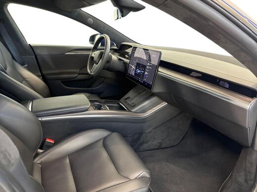 Tesla Model S vaihtoauto