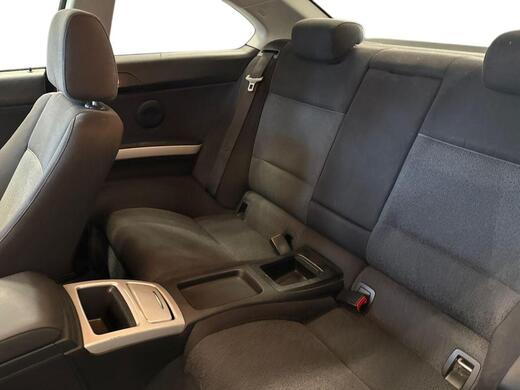 BMW 325 vaihtoauto