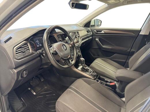 Volkswagen T-Roc vaihtoauto