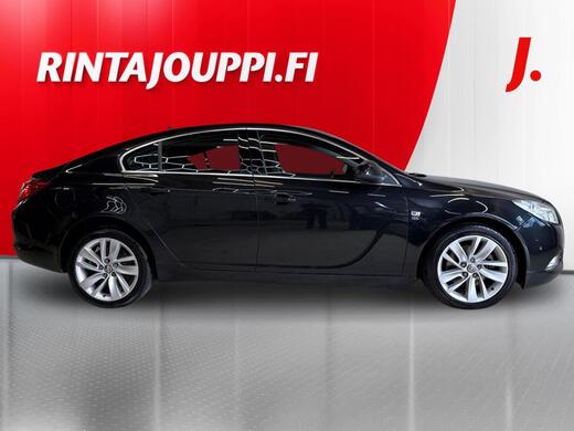 Opel Insignia vaihtoauto