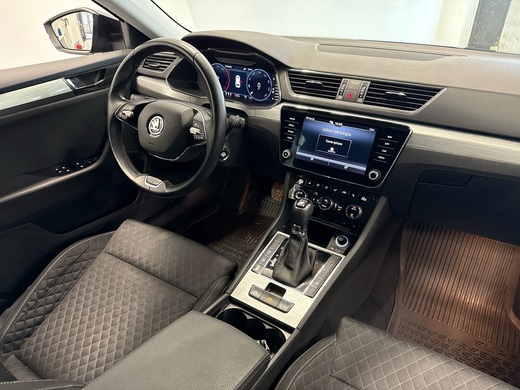 Skoda Superb vaihtoauto
