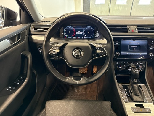Skoda Superb vaihtoauto