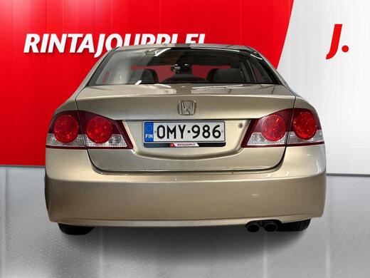 Honda Civic vaihtoauto