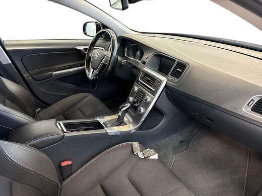 Volvo V60 Cross Country vaihtoauto