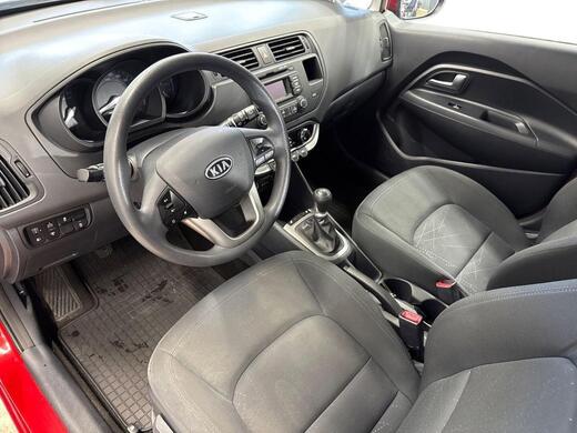 Kia Rio vaihtoauto