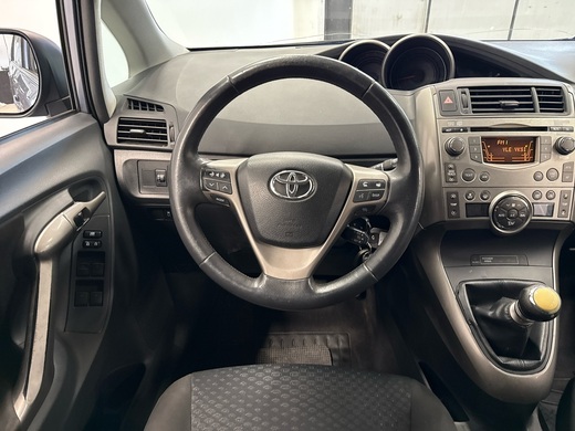 Toyota Verso vaihtoauto