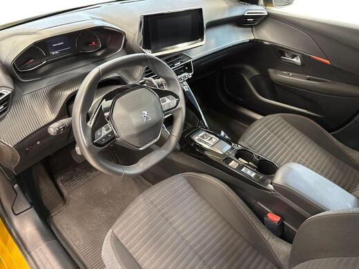 Peugeot 208 vaihtoauto