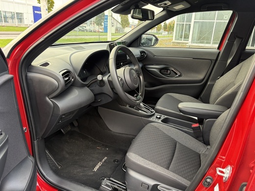 Toyota Yaris Cross vaihtoauto