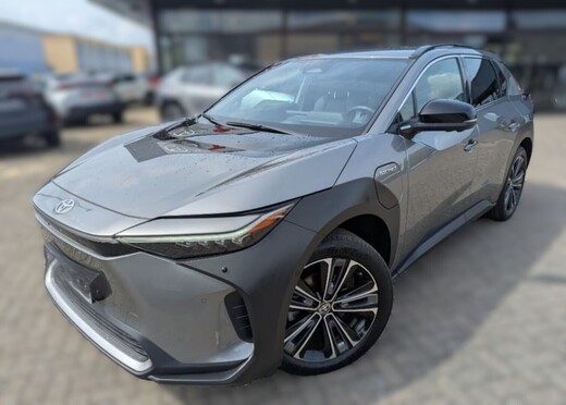 Toyota bZ4X vaihtoauto