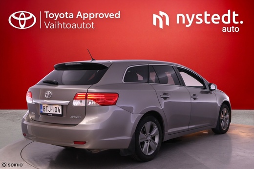 Toyota Avensis vaihtoauto