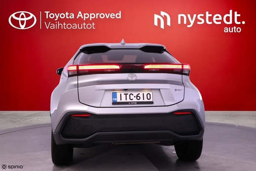 Toyota C-HR vaihtoauto