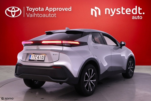 Toyota C-HR vaihtoauto