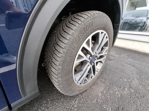 Ford Kuga vaihtoauto