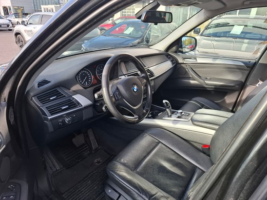 BMW X5 vaihtoauto