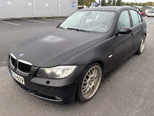 BMW 318 vaihtoauto