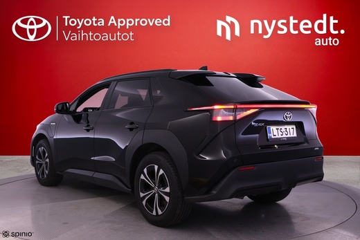 Toyota bZ4X vaihtoauto