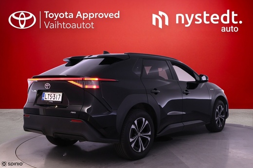 Toyota bZ4X vaihtoauto