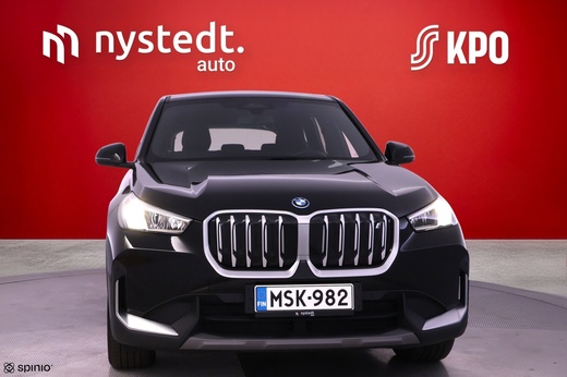 BMW iX1 vaihtoauto