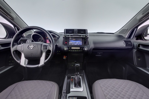 Toyota Land Cruiser vaihtoauto