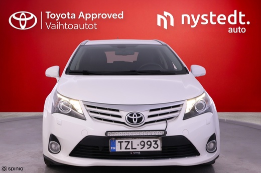 Toyota Avensis vaihtoauto