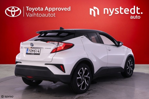 Toyota C-HR vaihtoauto