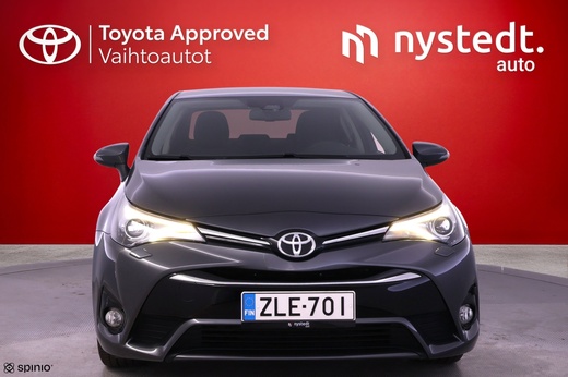 Toyota Avensis vaihtoauto