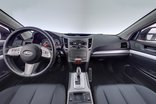 Subaru Legacy vaihtoauto