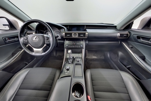 Lexus IS vaihtoauto