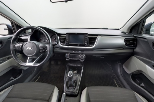 Kia Stonic vaihtoauto