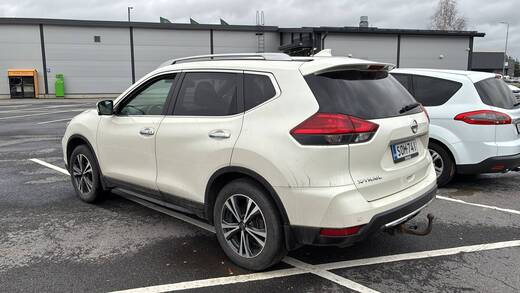 Nissan X-Trail vaihtoauto