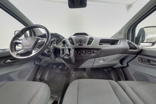 Ford Transit Custom vaihtoauto
