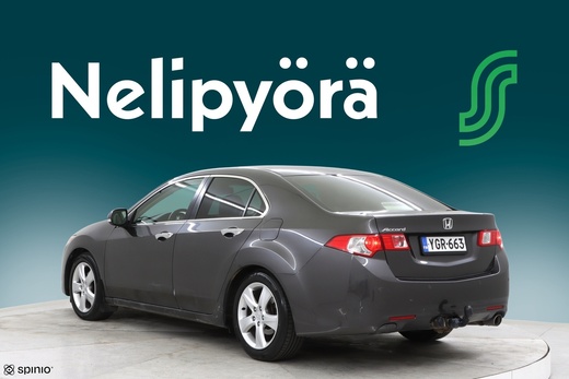 Honda Accord vaihtoauto