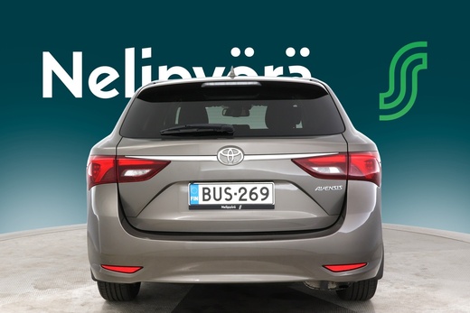 Toyota Avensis vaihtoauto