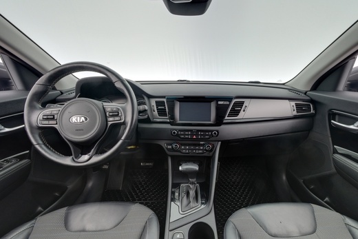 Kia Niro vaihtoauto