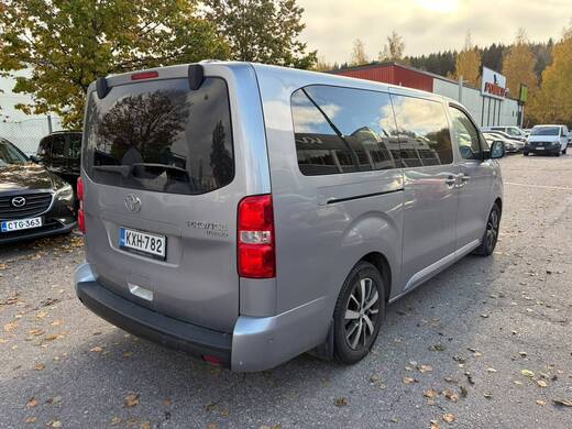 Toyota Proace Verso vaihtoauto
