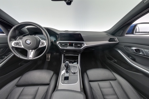 BMW 330 vaihtoauto