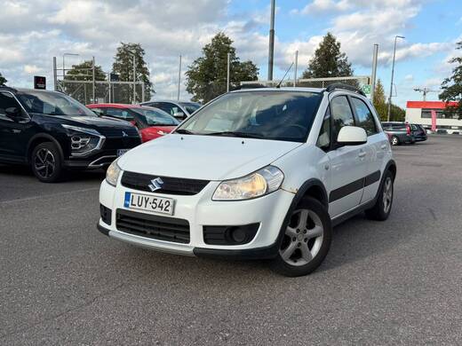 Suzuki SX4 vaihtoauto