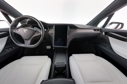 Tesla Model X vaihtoauto