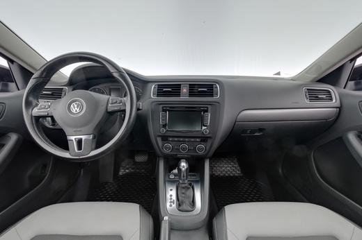 Volkswagen Jetta vaihtoauto