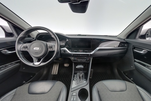 Kia Niro plug-in vaihtoauto