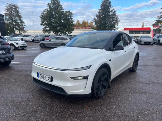 Tesla Model Y vaihtoauto