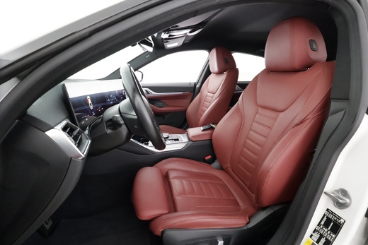 BMW i4 vaihtoauto