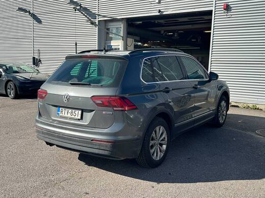 Volkswagen Tiguan vaihtoauto