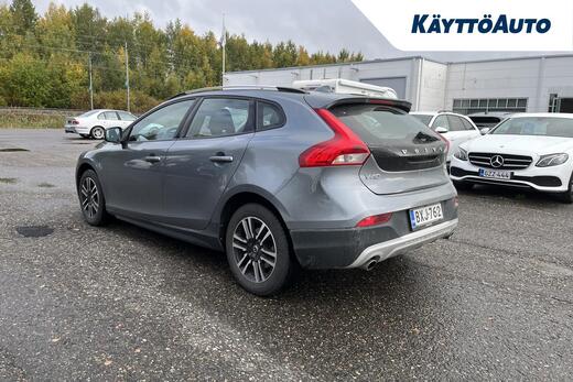 Volvo V40 Cross Country vaihtoauto