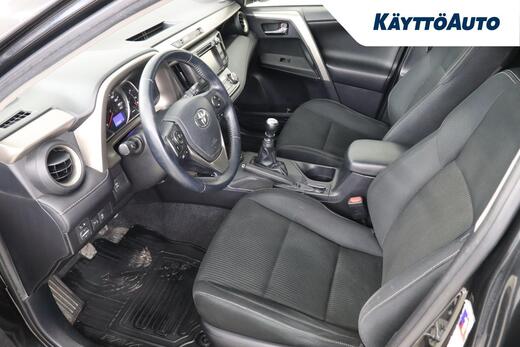 Toyota RAV4 vaihtoauto