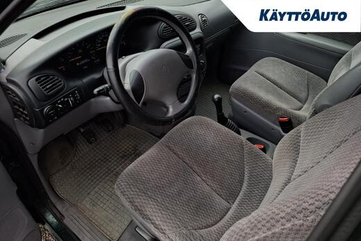 Chrysler Voyager vaihtoauto