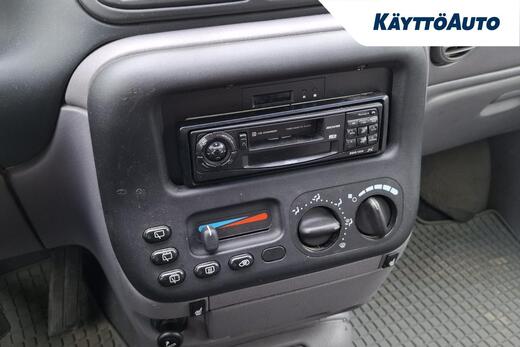 Chrysler Voyager vaihtoauto