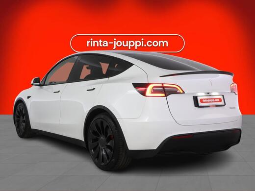 Tesla Model Y vaihtoauto