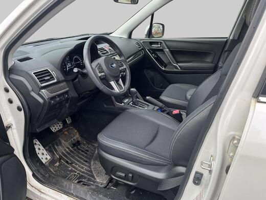 Subaru Forester vaihtoauto