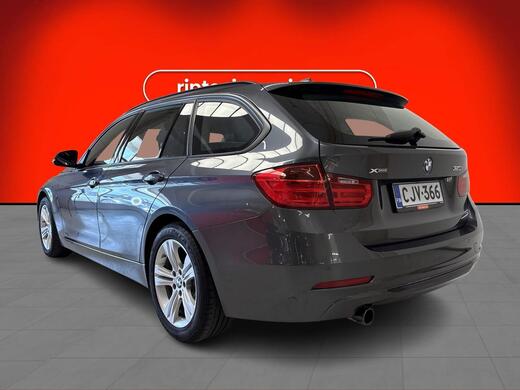 BMW 320 vaihtoauto